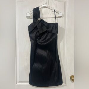 NWT Eureka Elegant Black One-Shoulder Dress